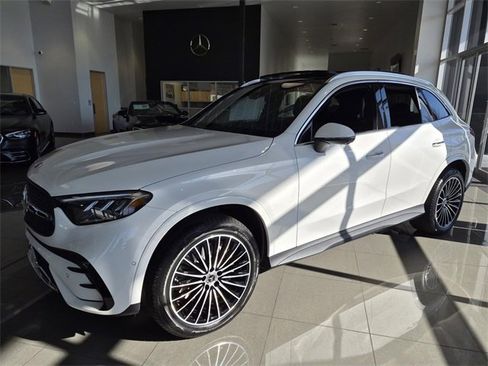 New 2026 Mercedes-Benz GLC 300 image 3