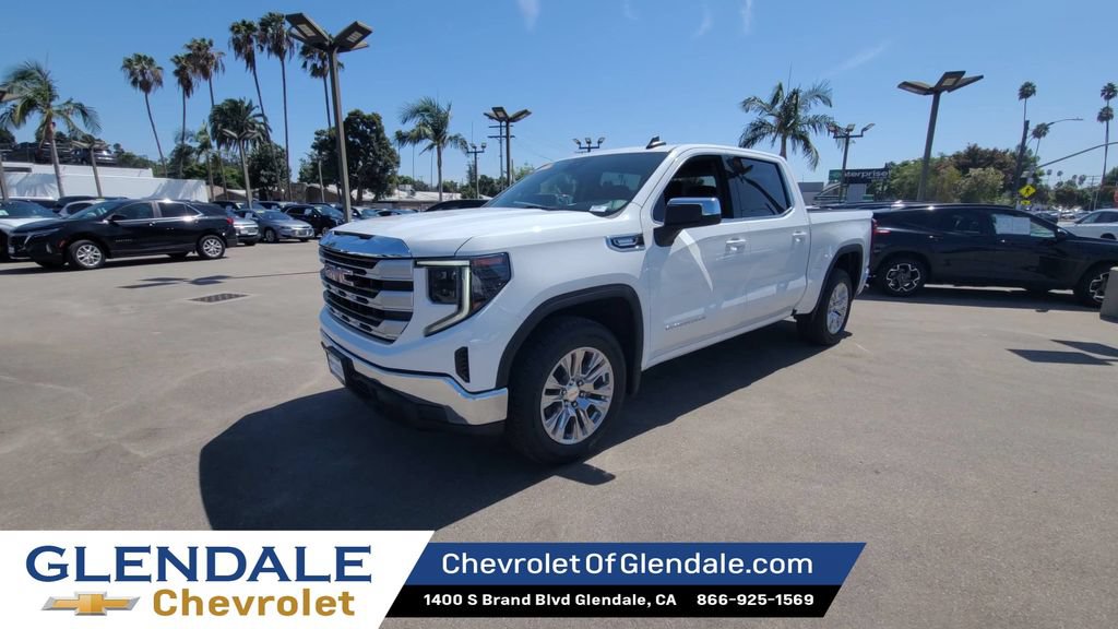 Used 2023 GMC Sierra 1500 SLE RWD image 4