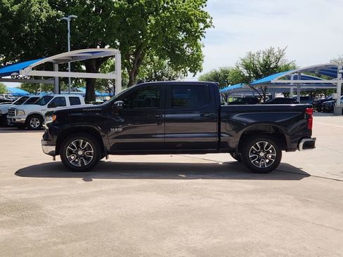 Used 2022 Chevrolet Silverado 1500 LT RWD image 12