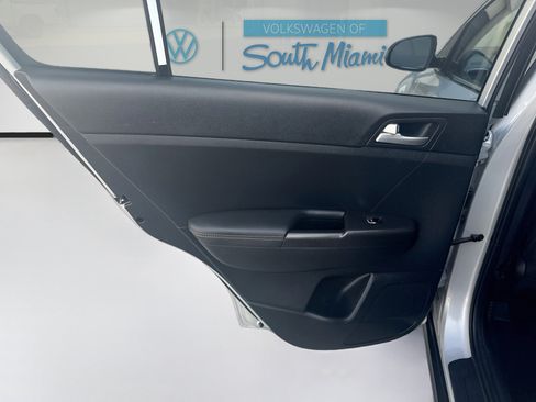 Used 2022 Kia Sportage LX FWD image 25