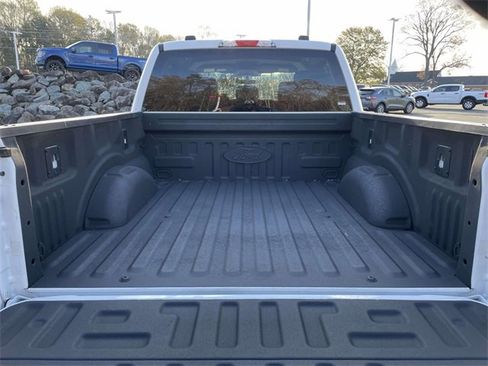 Certified 2022 Ford F150 XLT w/ Trailer Tow Package image 9