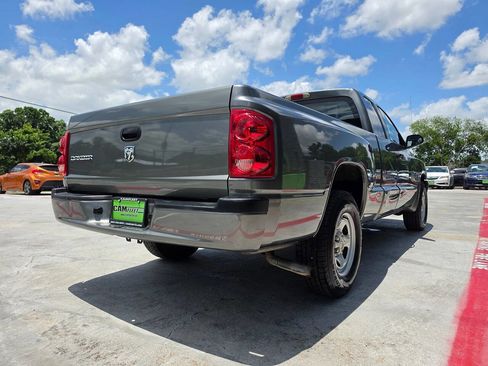 Used 2006 Dodge Dakota ST RWD image 12