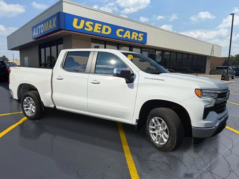 Used 2024 Chevrolet Silverado 1500 LT AWD/4WD image 4