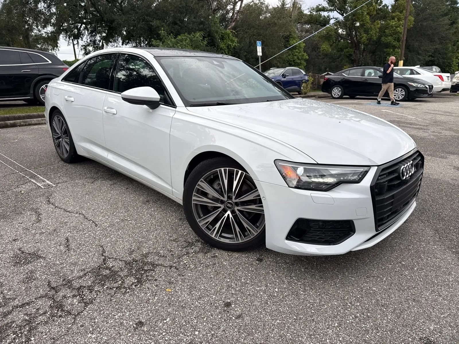 Used 2023 Audi A6 Premium Plus w/ Premium Plus Package AWD/4WD image 6