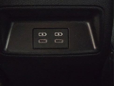 Certified 2025 Toyota Corolla SE FWD image 15