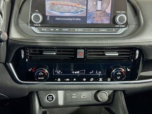 Certified 2023 Nissan Rogue SL AWD/4WD image 13