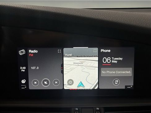 New 2025 Alfa Romeo Giulia Base w/ Driving Assist Package image 16