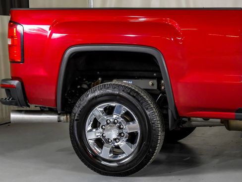 Used 2018 GMC Sierra 3500 Denali w/ Duramax Plus Package image 6