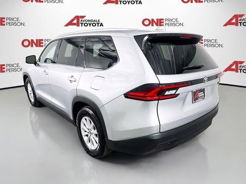 Certified 2025 Toyota Grand Highlander FWD image 5