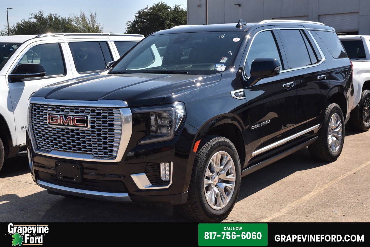 Used 2024 GMC Yukon Denali w/ LPO, Floor Liner Package AWD/4WD image 1