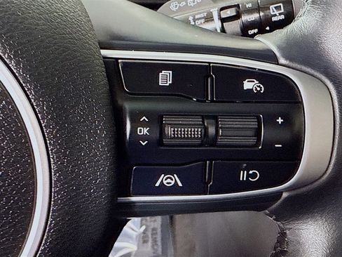 Used 2023 Kia Sportage EX image 15