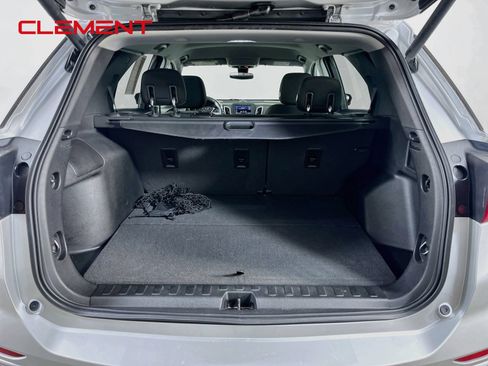 Used 2020 Chevrolet Equinox LT FWD image 10
