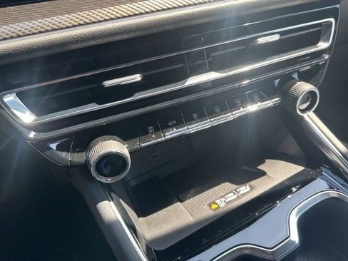 New 2026 Chevrolet Traverse High Country image 26