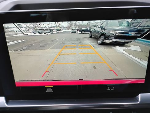 Used 2023 Chevrolet Silverado 1500 RST image 6