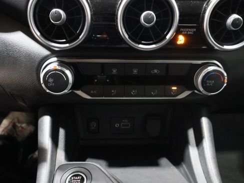 Used 2024 Nissan Sentra S image 28