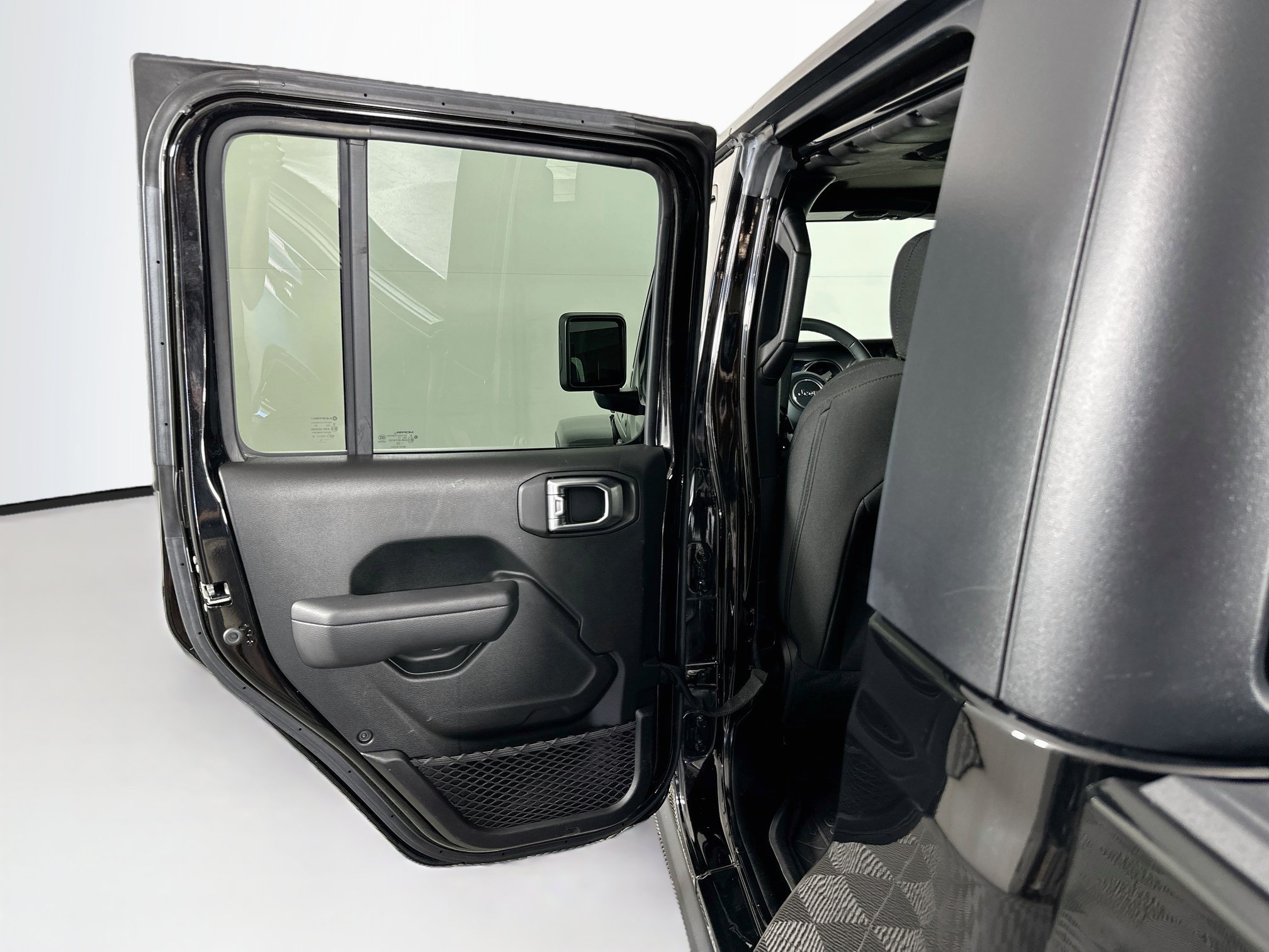 Used 2023 Jeep Gladiator Sport AWD/4WD image 24