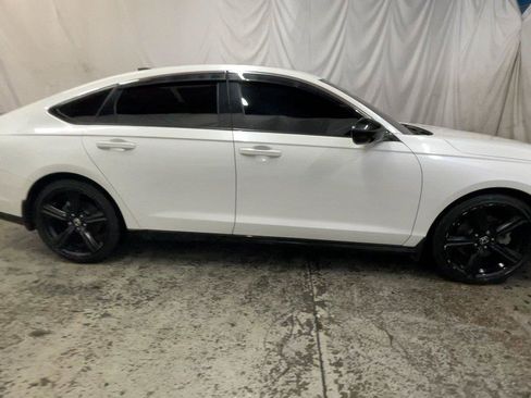 Used 2023 Honda Accord Sport image 5
