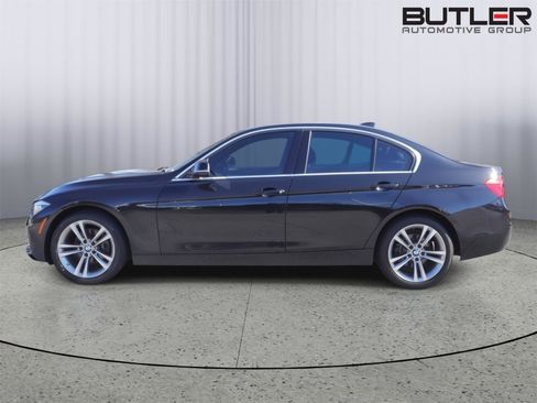 Used 2018 BMW 330i Sedan image 4