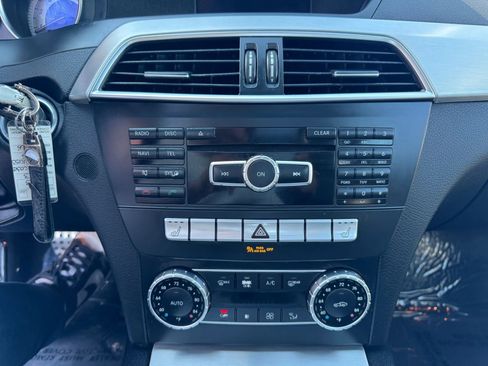 Used 2013 Mercedes-Benz C 250 C 250 Coupe 2D image 31