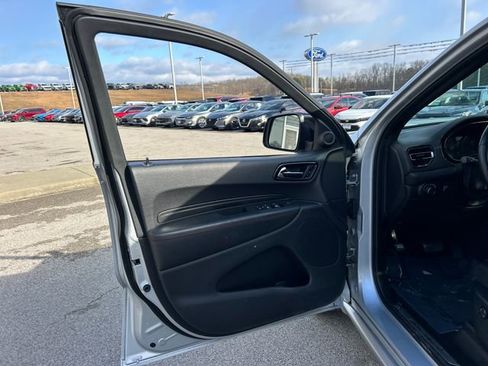 Used 2025 Dodge Durango R/T image 31