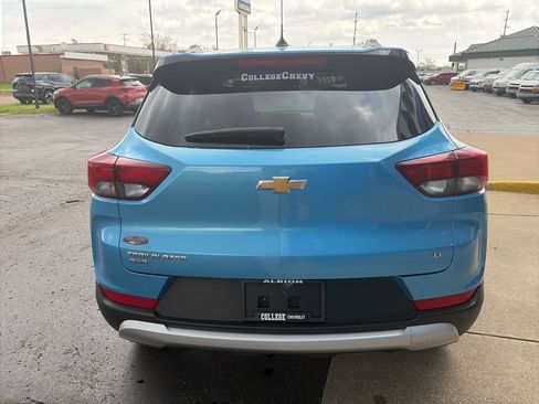 Used 2025 Chevrolet TrailBlazer LT AWD/4WD image 8