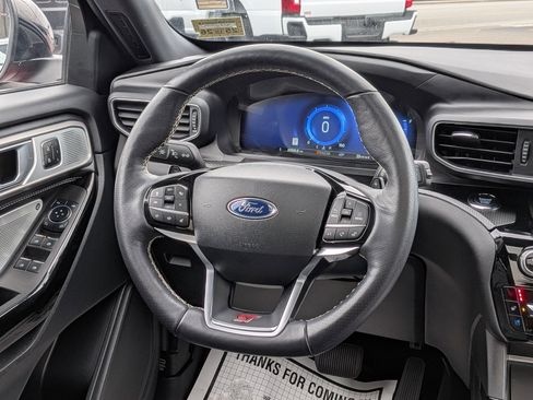 Used 2023 Ford Explorer ST w/ Equipment Group 401A AWD/4WD image 19