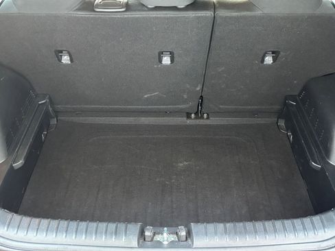 Used 2025 Kia Soul LX w/ LX Technology Package FWD image 27