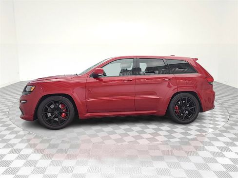 Used 2015 Jeep Grand Cherokee SRT image 4