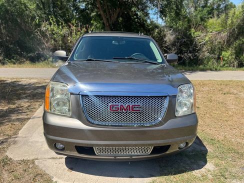 Used 2012 GMC Yukon XL Denali AWD/4WD image 7