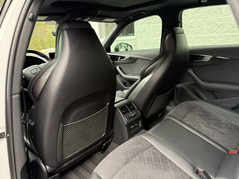 Used 2023 Audi S4 Premium Plus w/ Premium Plus Package image 15
