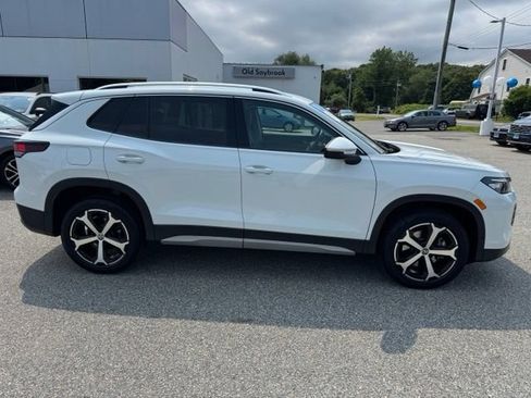 Certified 2025 Volkswagen Tiguan SE AWD/4WD image 4