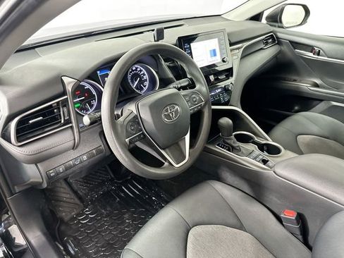 Used 2021 Toyota Camry LE FWD image 16