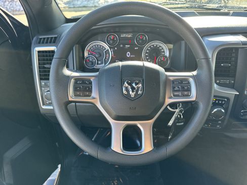 Certified 2022 RAM 1500 Classic Warlock w/ Electronics Group image 18