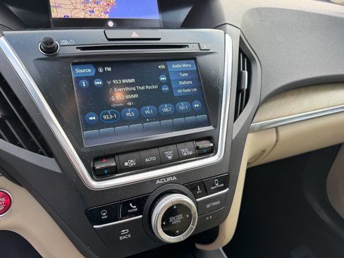 Used 2020 Acura MDX SH-AWD w/ Technology Package image 22