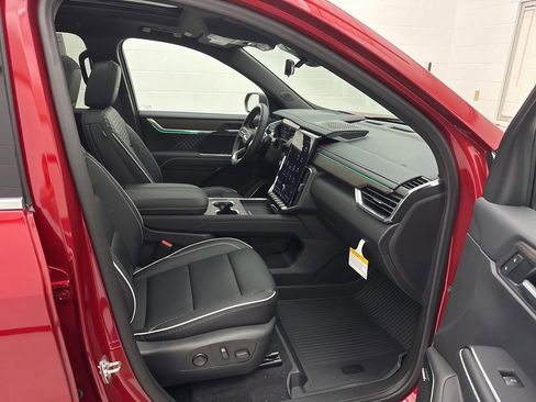 New 2026 GMC Acadia Denali w/ Super Cruise Package AWD/4WD image 66