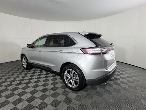 Used 2018 Ford Edge Titanium image 7