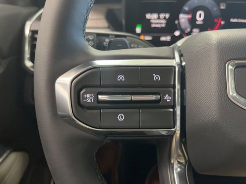 Used 2026 GMC Acadia Elevation w/ Black Edition image 19