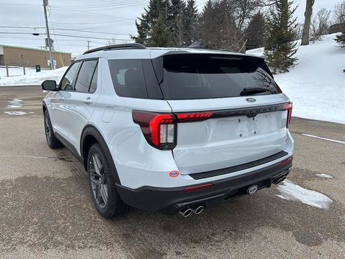 New 2026 Ford Explorer ST image 2