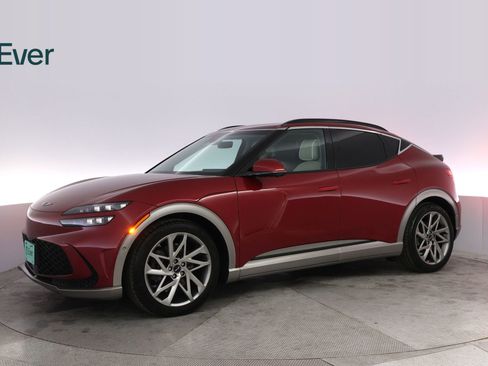 Used 2023 Genesis GV60 Advanced image 18