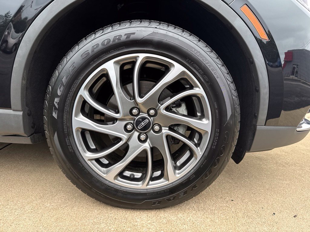 Used 2022 Lincoln Corsair FWD image 23