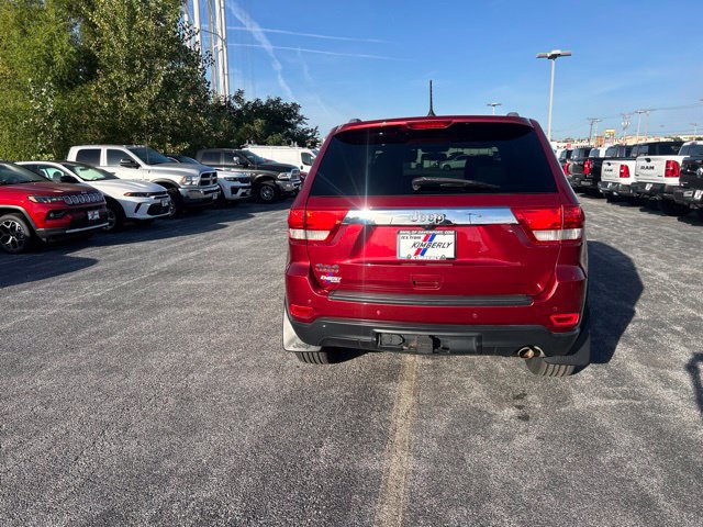 Used 2012 Jeep Grand Cherokee Laredo AWD/4WD image 12