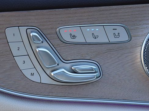 Used 2018 Mercedes-Benz E 400 Coupe image 43