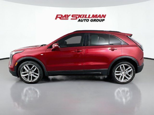 Used 2020 Cadillac XT4 Sport AWD/4WD image 4