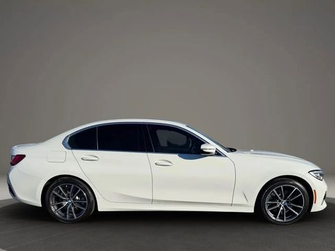 Used 2020 BMW 330i Sedan w/ Premium Package image 7