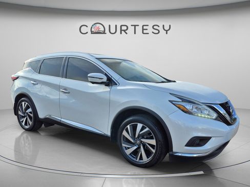 Used 2016 Nissan Murano Platinum w/ Platinum Technology Package FWD image 7
