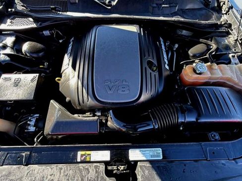 Used 2015 Dodge Challenger R/T Plus image 18