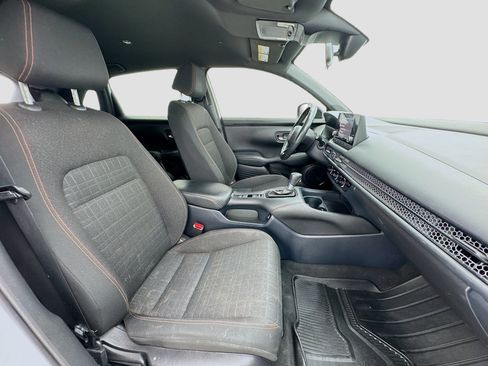 Used 2023 Honda HR-V Sport image 17