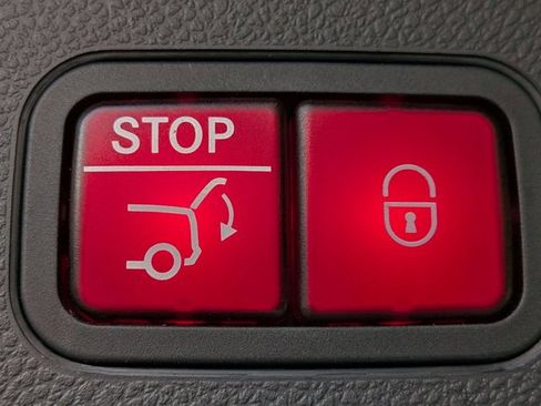 Certified 2022 Mercedes-Benz GLC 300 image 16