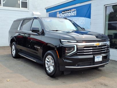 Used 2026 Chevrolet Suburban LT w/ Comfort Package