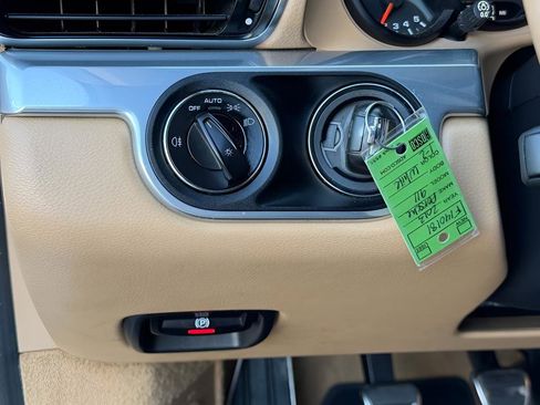 Used 2013 Porsche 911 Carrera image 39